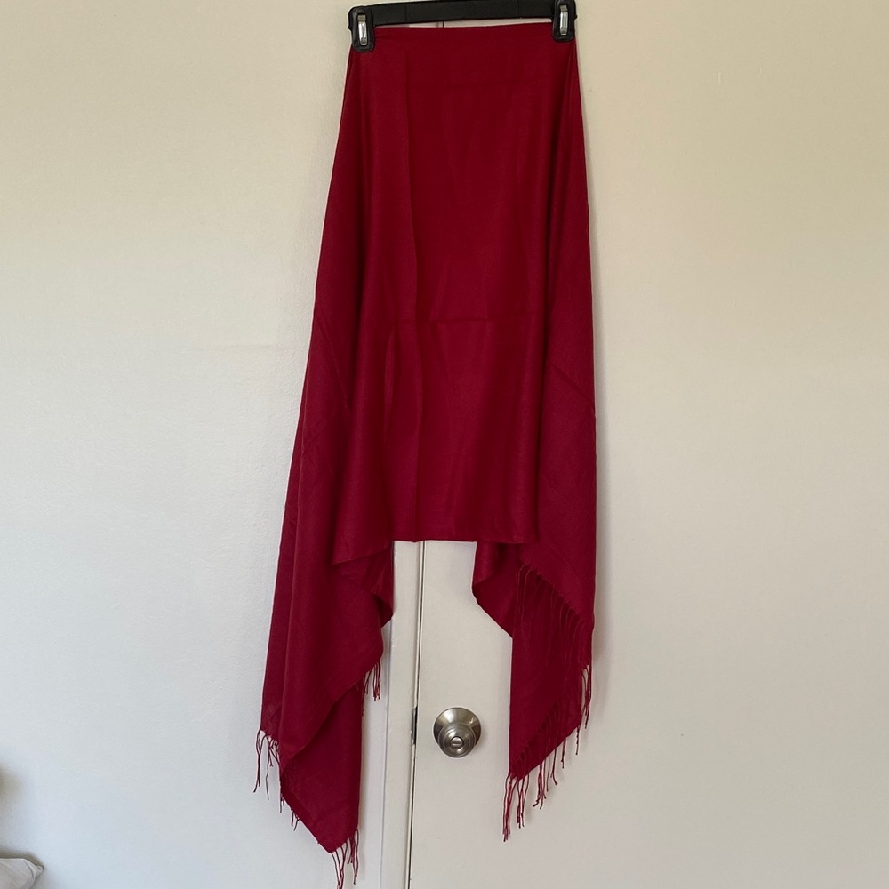 Red wrap